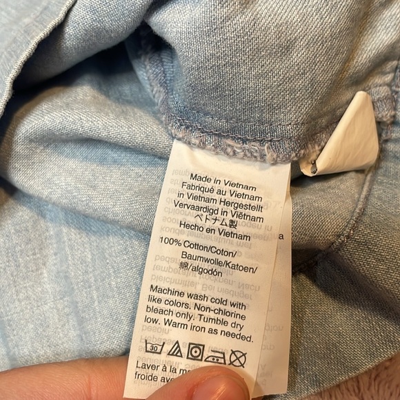 Madewell Light Blue Long Sleeve Woman’s Top‎ Size Small - Picture 5 of 6